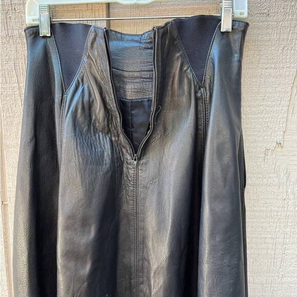 Vintage Black Long Leather Bagatelle Witch Skirt - Size 6 - SEE PHOTOS - Picture 11 of 11
